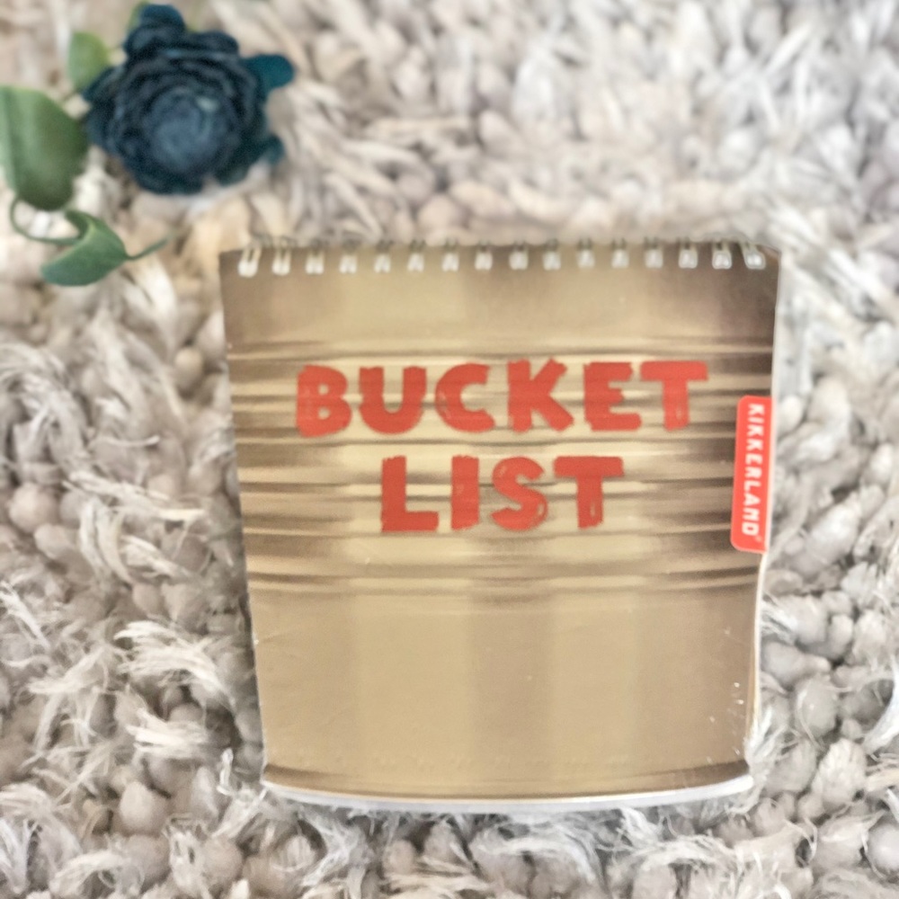 New with tags BUCKET LIST NOTEBOOK w/Metal handle